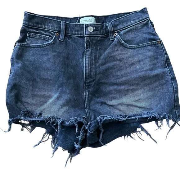 Abercombie & Fitch Curve Love Ultra High Rise Mom Shorts Black Distresses Sz 12 - Picture 2 of 8